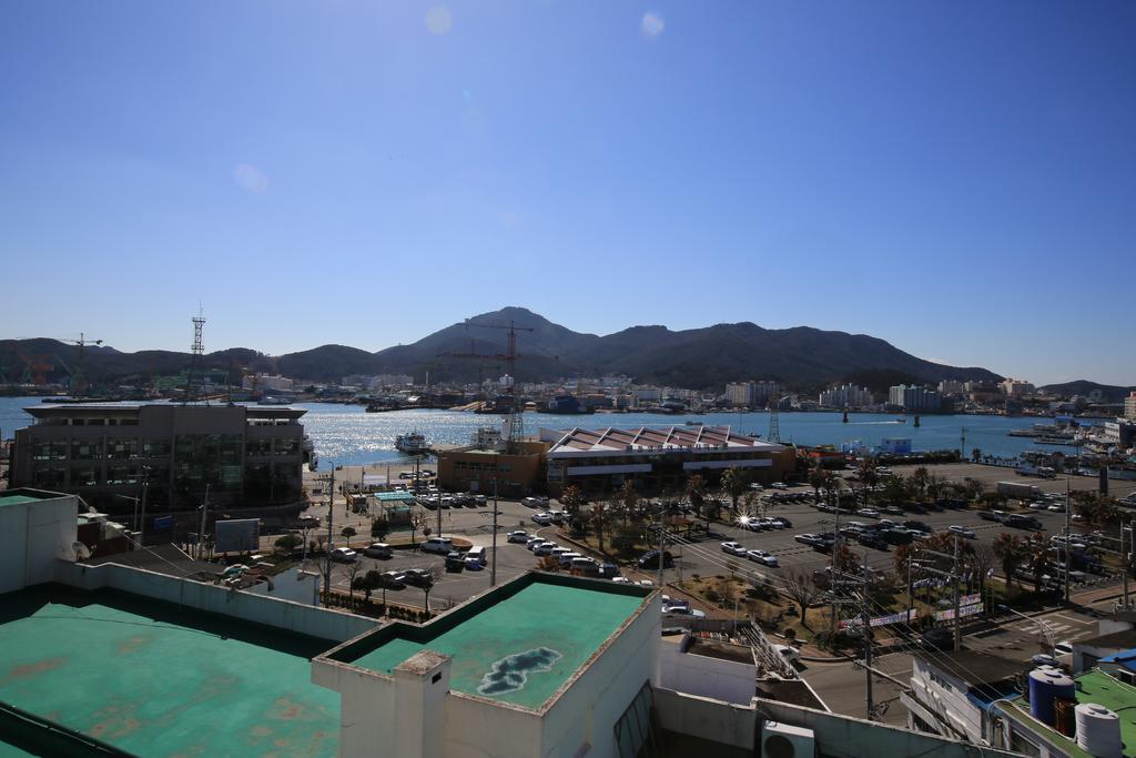 Dorcas Tourist Hostel Tongyeong Exterior photo